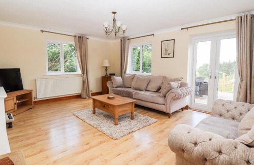 Denbigh House | Bryn Awel