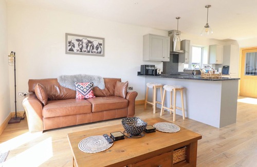 Corwen Cottage | BRYN BRAS, family friendly, with open fire in Corwen