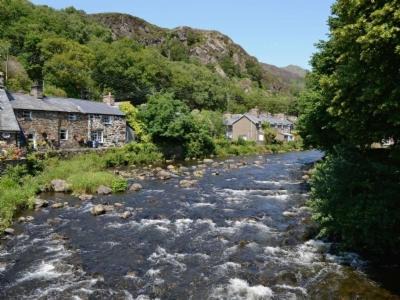 Beddgelert House | bryn cilio