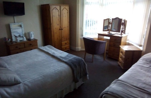 Colwyn Bay House | Bryn Coed Guest House