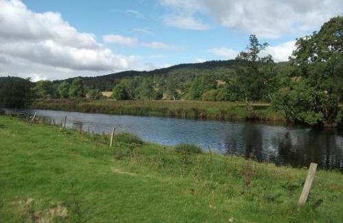 Llandderfel House | Bryn Cottage