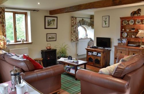 Mold House | Bryn Dedwydd Cottage