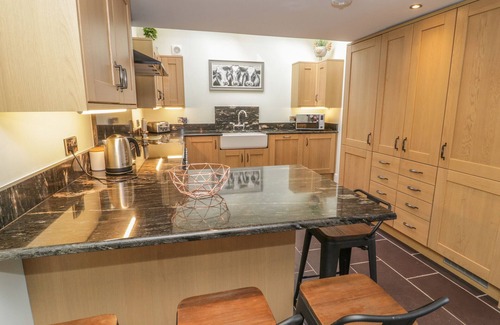 Bangor Cottage | Bryn Derwen Coach House