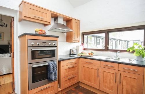 Llanfairpwllgwyngyll Cottage | BRYN EIRA STABLES, pet friendly, with pool in Llanfairpwllgwyngyll