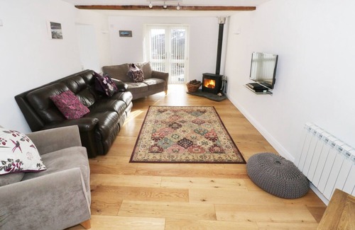 Derwen Cottage | BRYN EITHIN, family friendly, luxury holiday cottage in Ruthin
