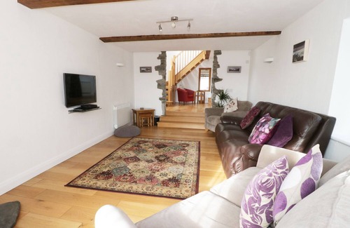 Derwen Cottage | BRYN EITHIN, family friendly, luxury holiday cottage in Ruthin