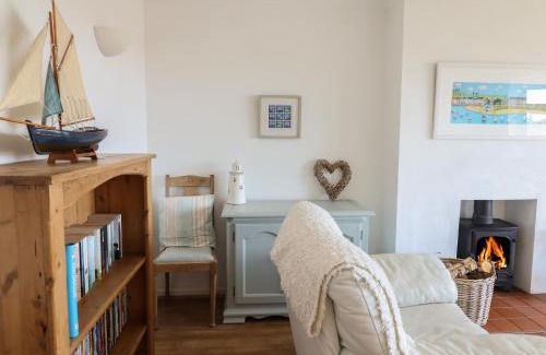 Benllech House | Bryn Eithin