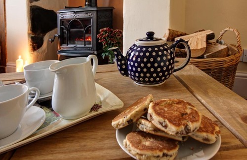 Llanrwst House | Bryn Ffynnon Holiday Cottage Llanrwst