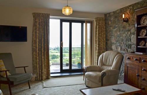 Rhyd-y-clafdy House | Bryn Hudol