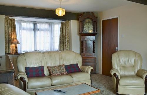 Rhyd-y-clafdy House | Bryn Hudol
