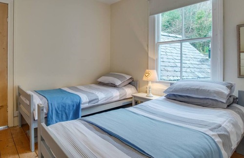 Bontddu House | Bryn Hyfryd in the beautiful Dolgellau