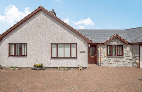 Llanfor Cottage | Bryn Llan