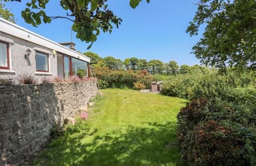 Pentraeth House | Bryn Llifon