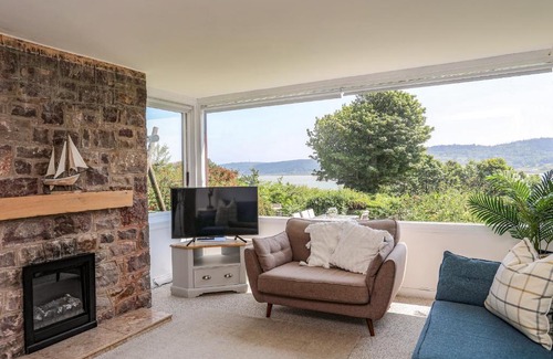 Pentraeth House | Bryn Llifon