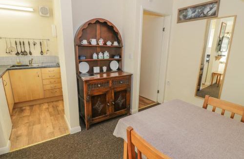 Penmaenpool House | Bryn Melyn Artist's Cottage