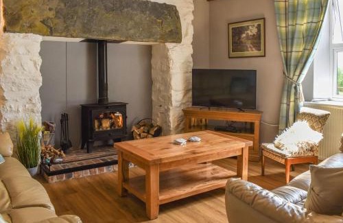 Bala House | Bryn Melyn - Uk6518