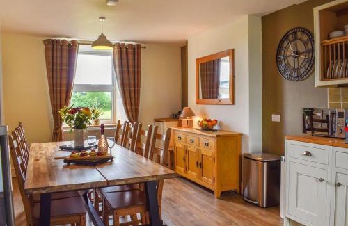 Bala House | Bryn Melyn - Uk6518