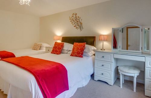 Abergele House | Bryn Tirion - One Bedroom House, Sleeps 2