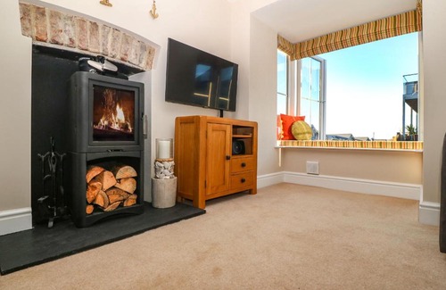 Rhosneigr House | Bryn Tirion - Rhosneigr