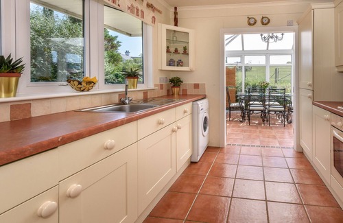 Bwlchtocyn House | Bryn - Two Bedroom House, Sleeps 4