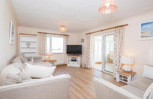 Trefin House | Bryn Y Brenin
