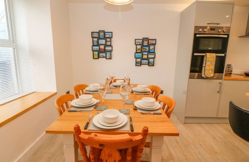 Garn Fadryn Cottage | Bryngolau
