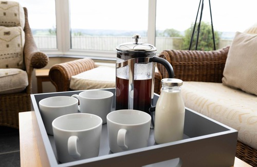 Whitland Cottage | Bryniago, Clynderwen