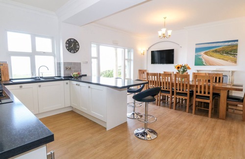 Aberdovey Cottage | Brynmorwydd