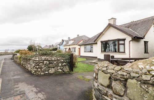 Llwyngwril House | Brynteg
