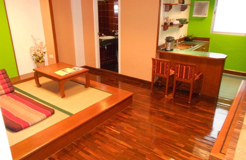 Thung Maha Mek Hotel | BS Court Boutique Residence