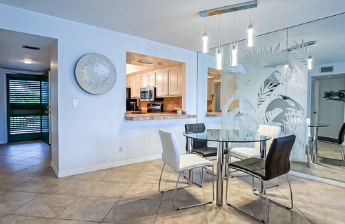 Fort Pierce Condo | BT 6435 2/2 Condo in Ocean Village - Welcome to Paradise