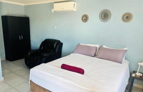 Hazyview House | BTV Guesthouse