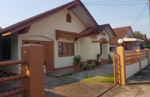 Uttaradit House | Bualuang Country Village - Pet Friendly