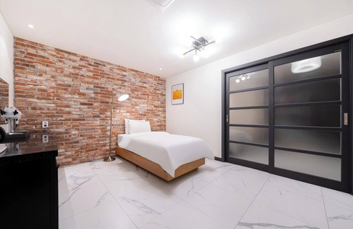 Buan-gun Hotel | Buan Raum Drive-in Hotel