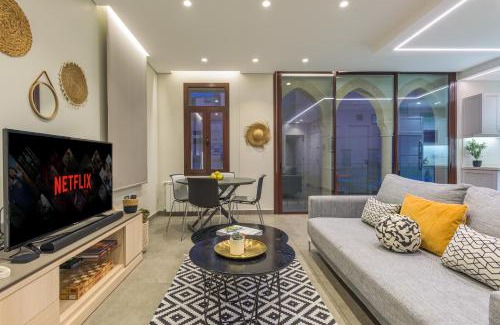 Batroun Apartment | Bubble Beach 2-BR in Batroun Souks - Parking