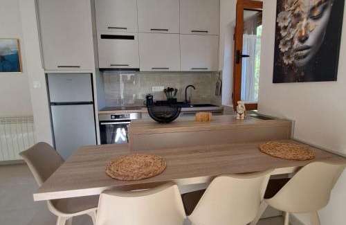 Kotor Apartment | Bubi