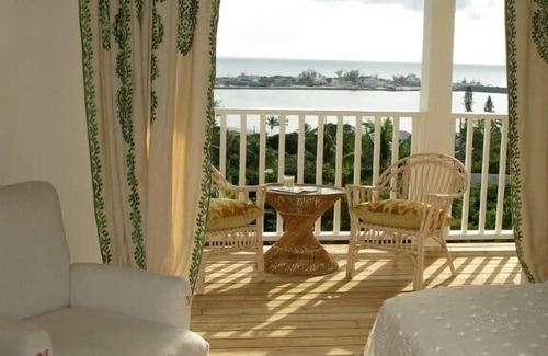 Governor's Harbour House | Buccaneer Hill 6 Bedroom Home
