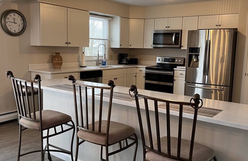 Treasure Lake House | Bucco Reef Retreat -Treasure Lake Lakefront