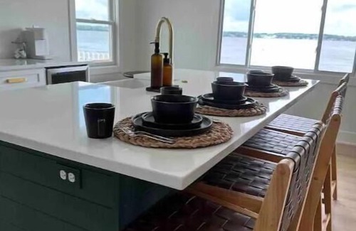 Millersport Cottage | Buckeye Lake Waterfront Cottagenn