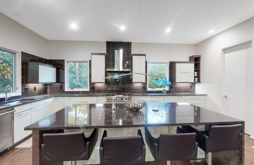 North Druid Hills House | Buckhead 3-Story Modern Home