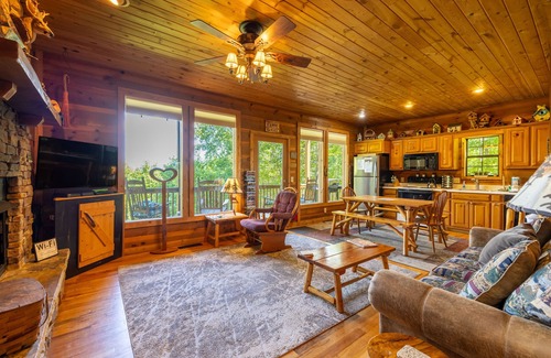 Cleveland Cabin | Buckhead Lodge - 3rd Night Free! See Details Below.