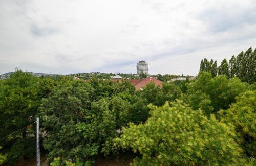 Krisztinavaros Apartment | Buda Breeze 1BDR w AC by NW
