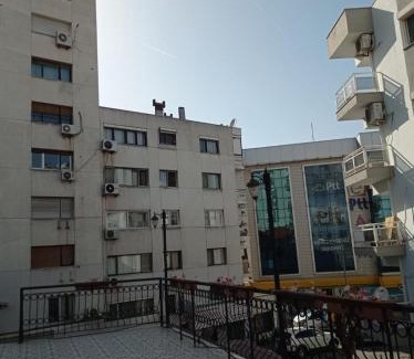 Karsiyaka Hotel | BUDAKZADE KONAĞI OTEL-RESTAURANT 1841