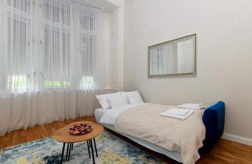 Ujlipotvaros Apartment | Budapest Blue Apartment