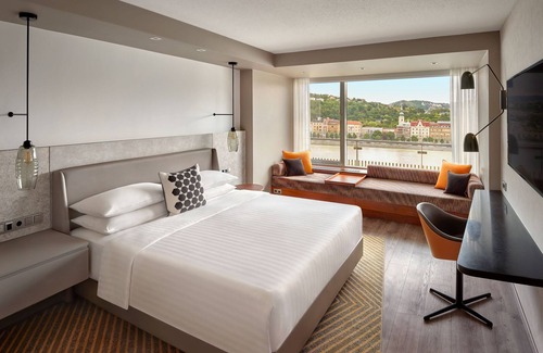 Inner City Budapest Hotel | Budapest Marriott Hotel