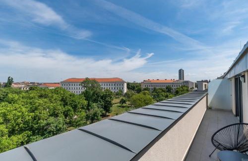 Jozsefvaros Apartment | Budapest Skyline Apartment