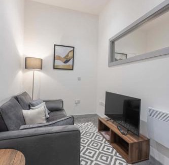 Brierley Hill Apartment | Budget 1 Bedroom Apartment in Dudley
