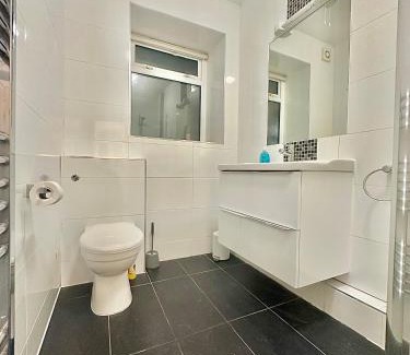 Golders Green House | Budget 29