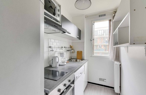 Bondy Apartment | Budget apart with balcony near Paris
