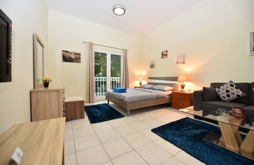 Discovery Gardens Apartment | Budget & Cozy Studio near Mall - VIR